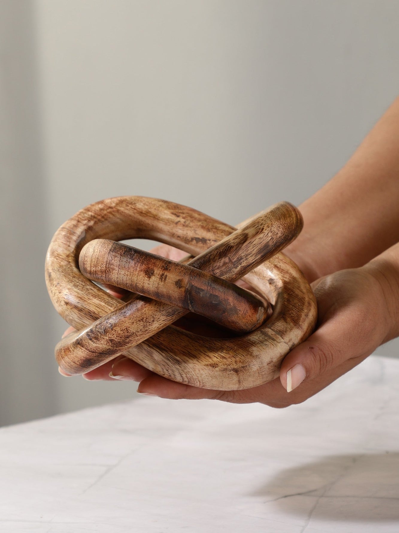 Wooden Chain (3 Knots)