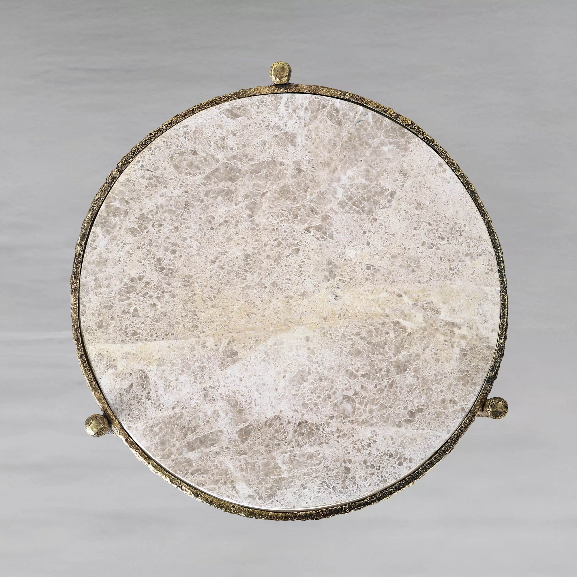 imperial-side-table_3_dw.webp