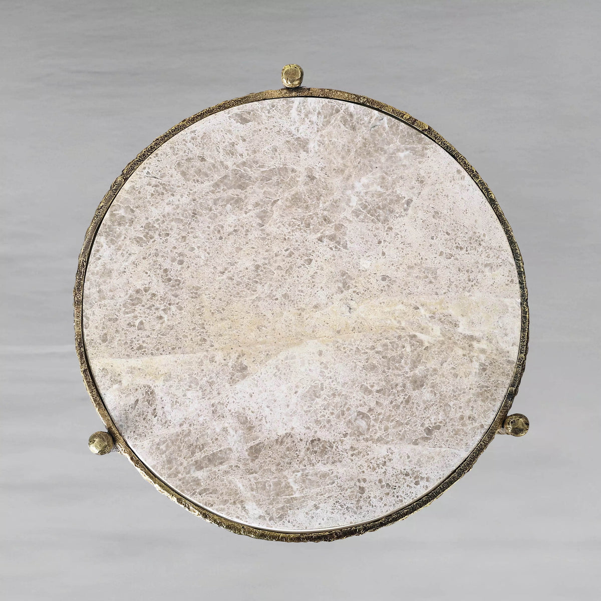 imperial-side-table_3_dw.webp
