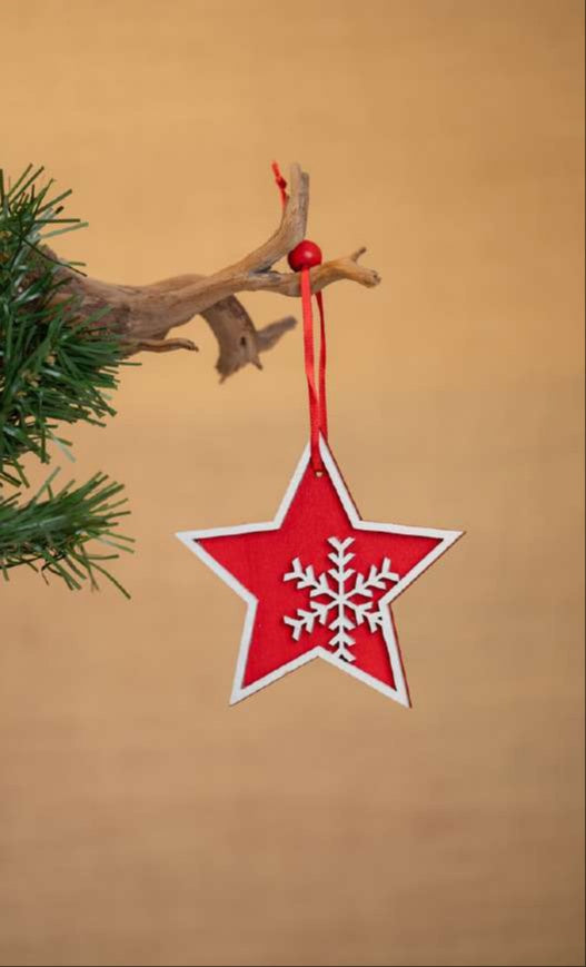 Red Star Hanging Ornament with White Snowflake Design_CC41