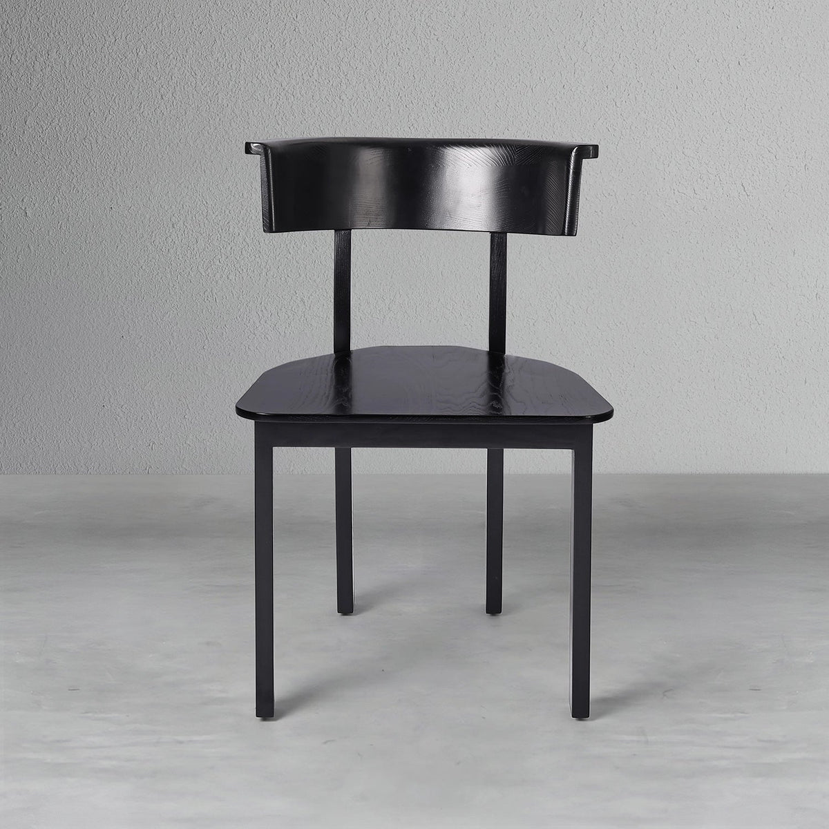 kato-chair_2_dw.webp