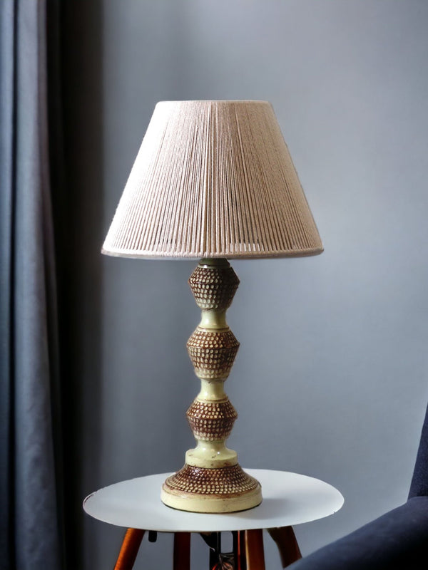 Knoxx Table Lamp