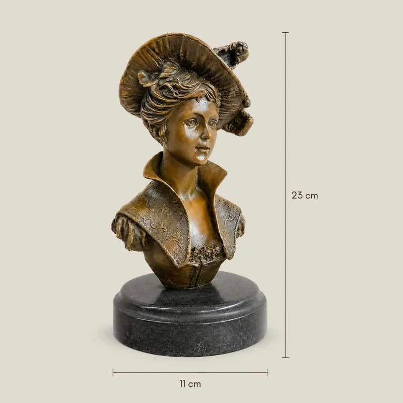 Lady Elowen Sculpture