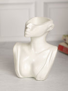 Lady Concrete Vase White