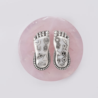Lakshmi Charan Foot on Rose Quartz in Pure Silver Plating