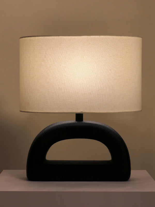Leuto Table Lamp