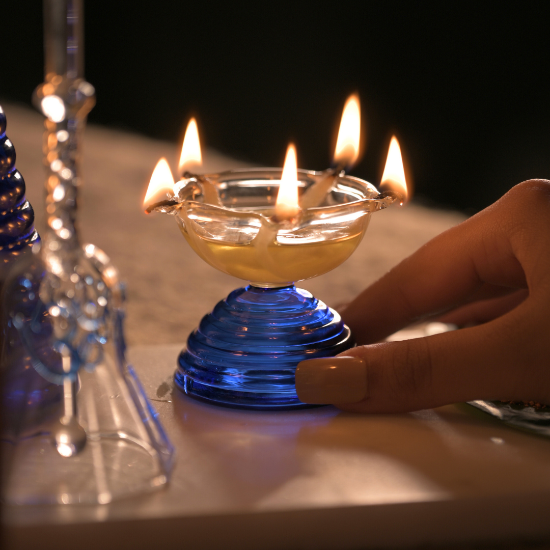 Muun Glass Puja Bundle - Tall Diya + Short Diya + Bell