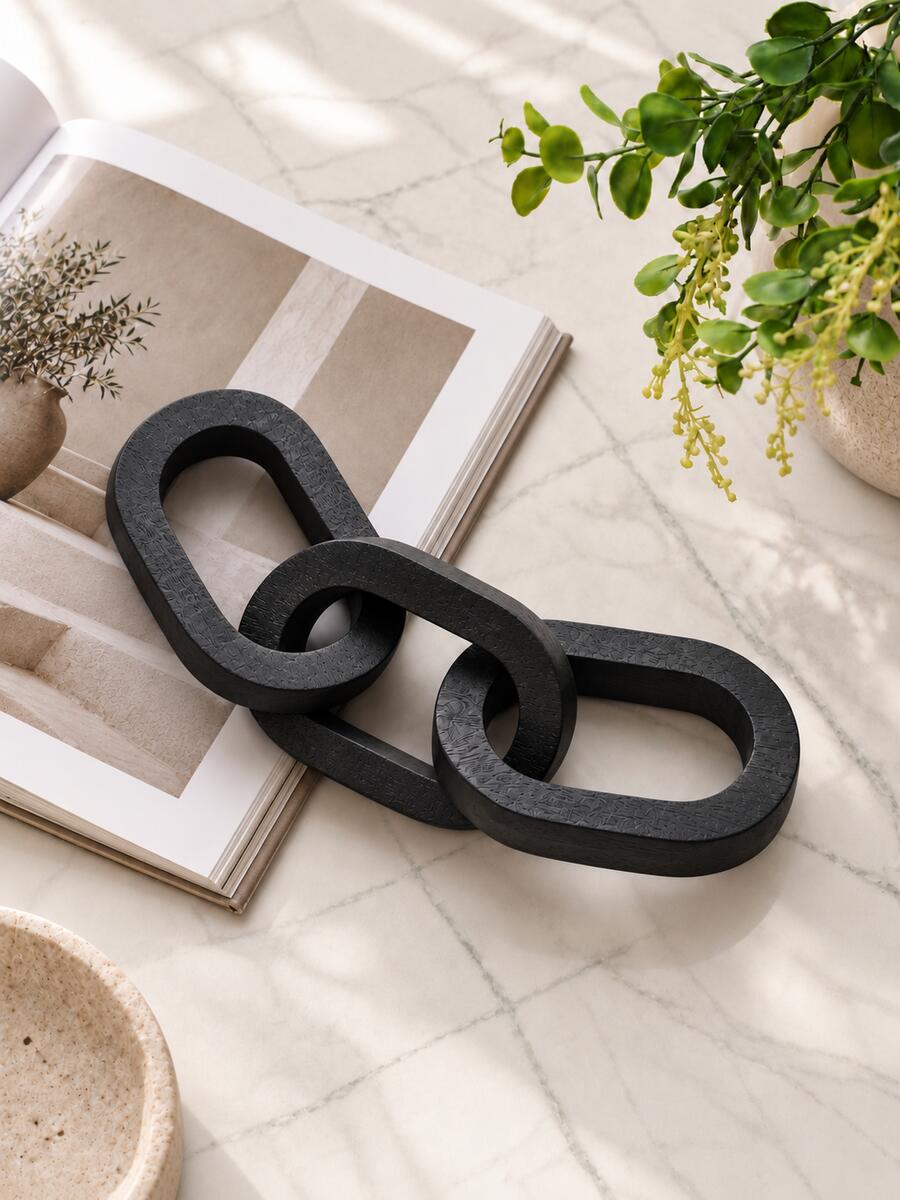 Long Wooden Chain Decor (3 Knots)
