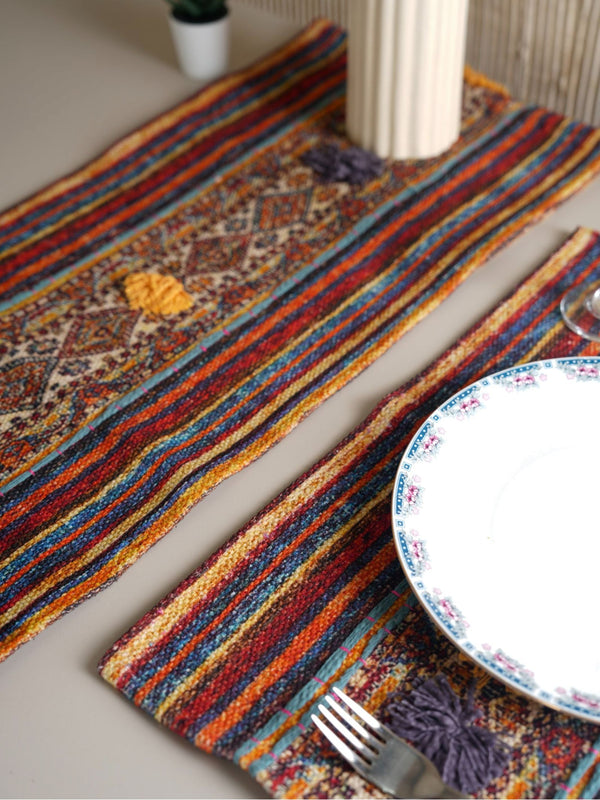 Handloom Table Runner - Luminious Lace