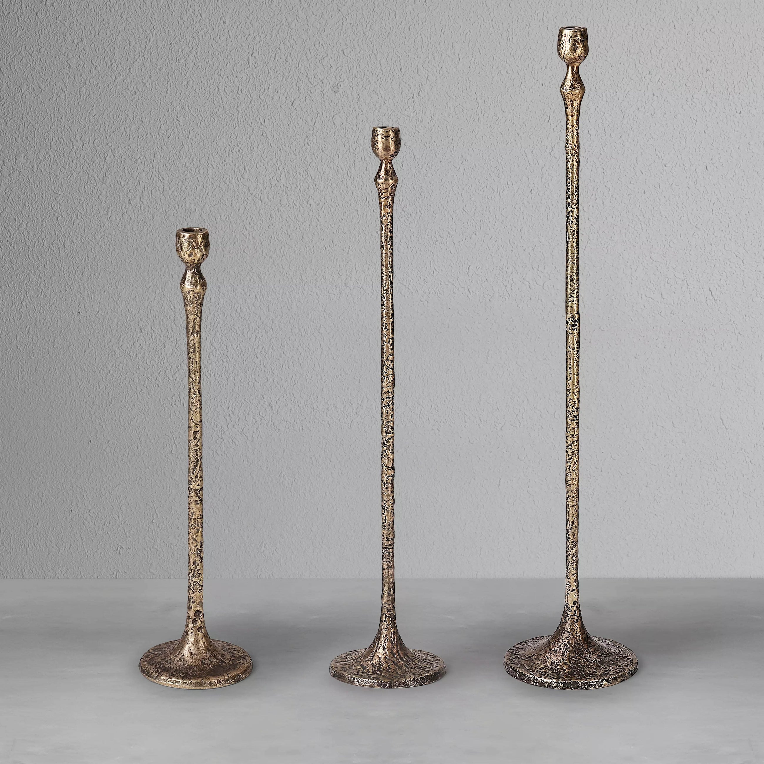 luminis-candle-stand-set-3_2_dw.webp