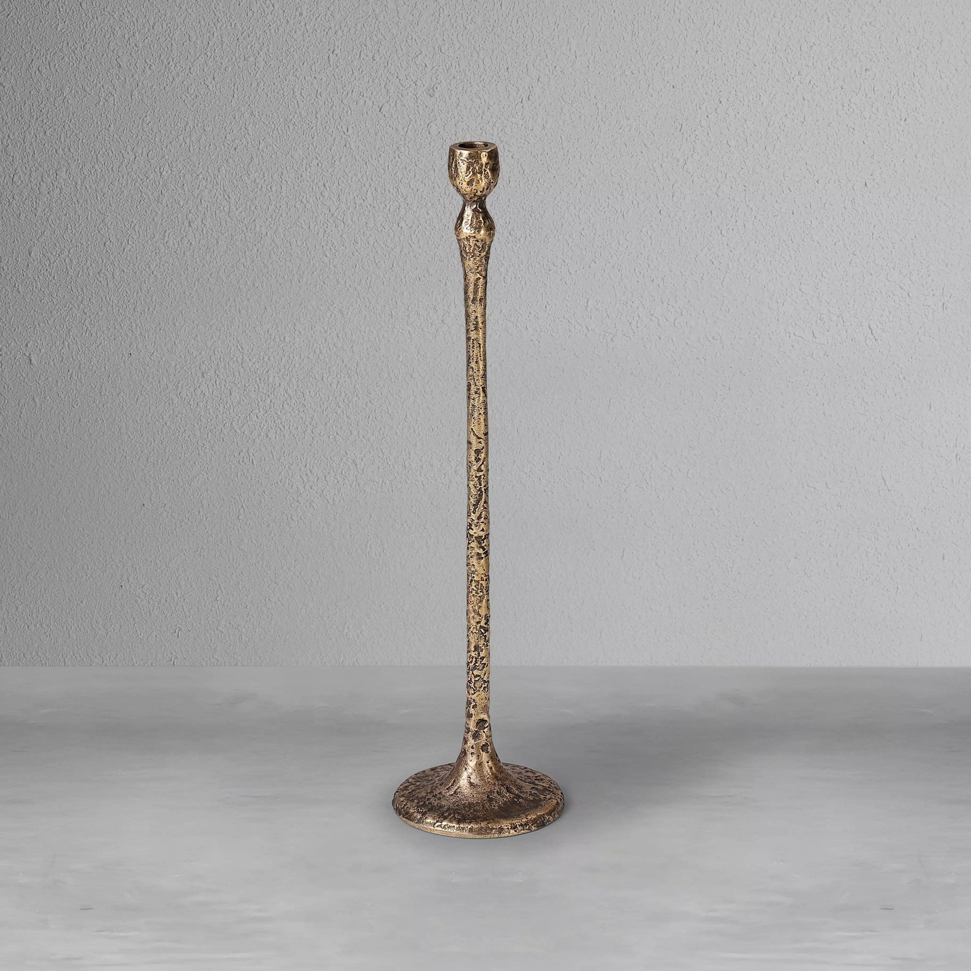 luminis-candle-stand-set-3_3_dw.webp