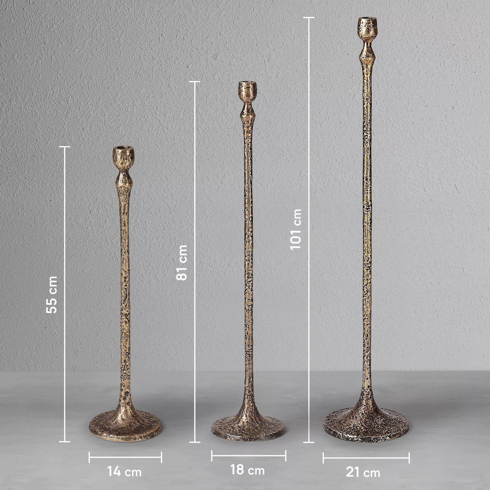 luminis-candle-stand-set-3_6_dw.webp