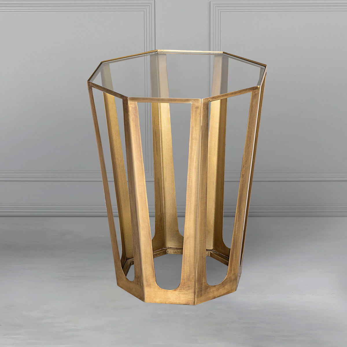 luxe-octa-side-table_2_dw.webp