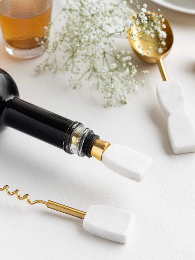 Luxury Metal Bottle Stopper with Marble Handle – Elegant Wine Saver & Bar Accessory