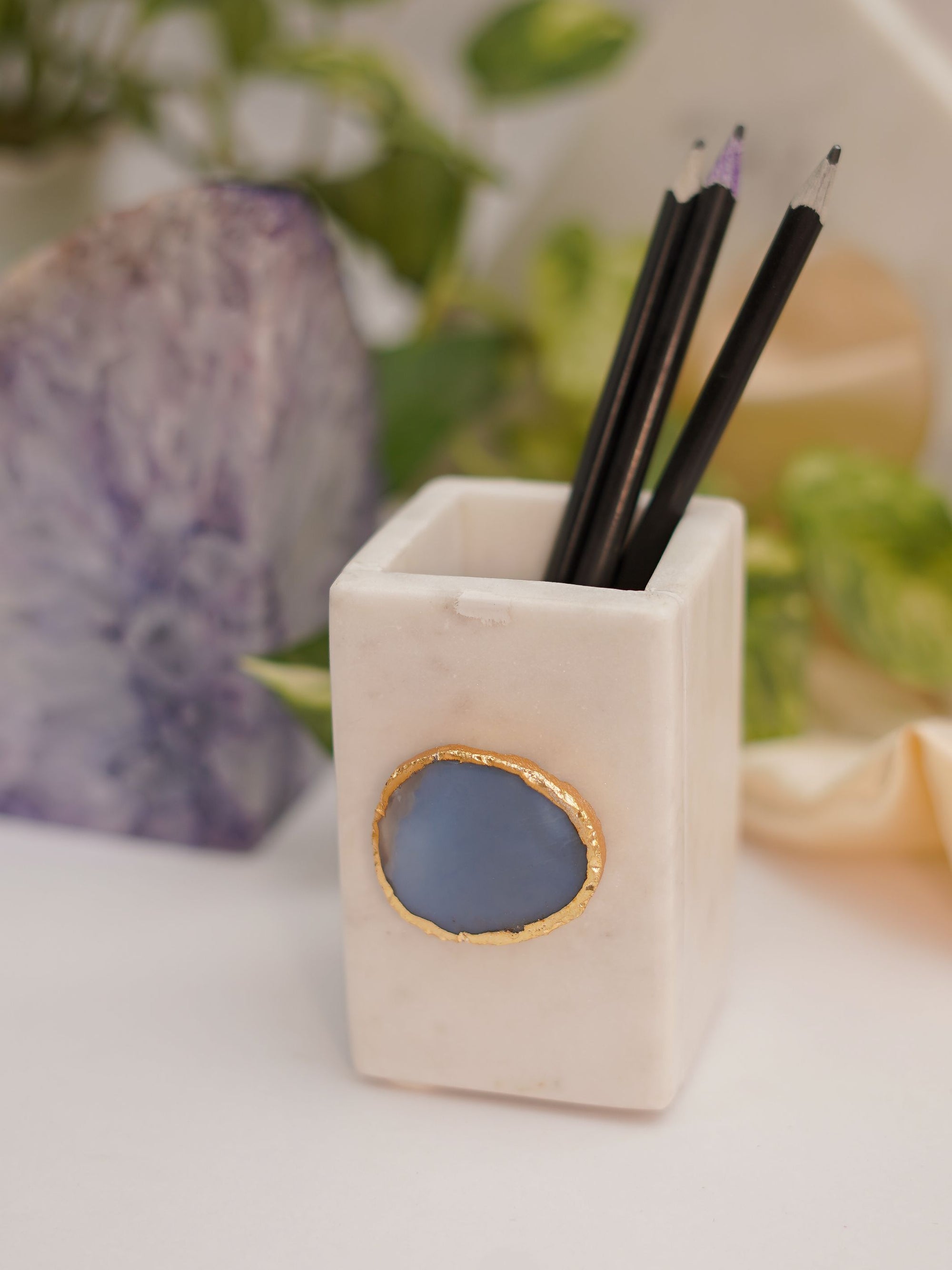 Marble Penstand With Agate