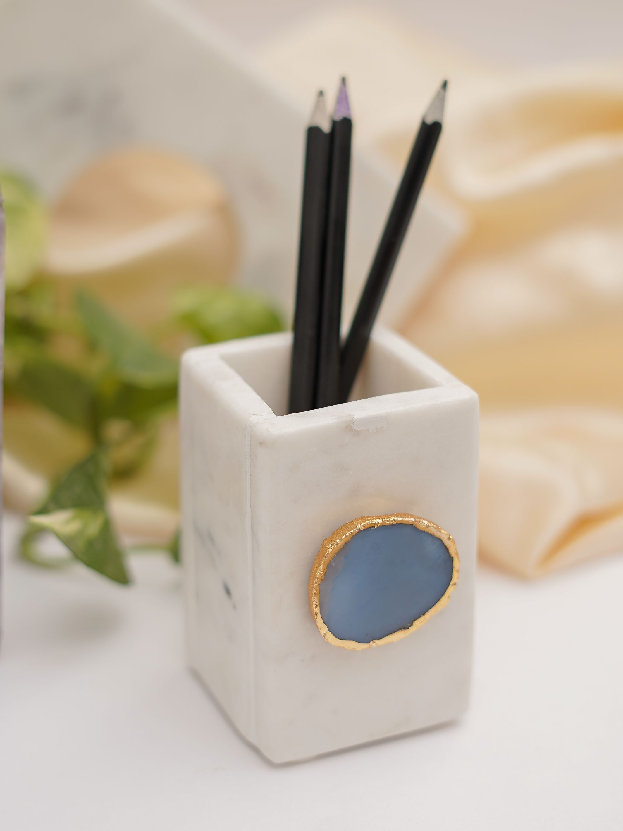 Marble Penstand With Agate
