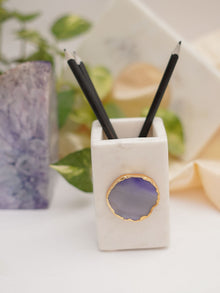 Marble Penstand With Agate