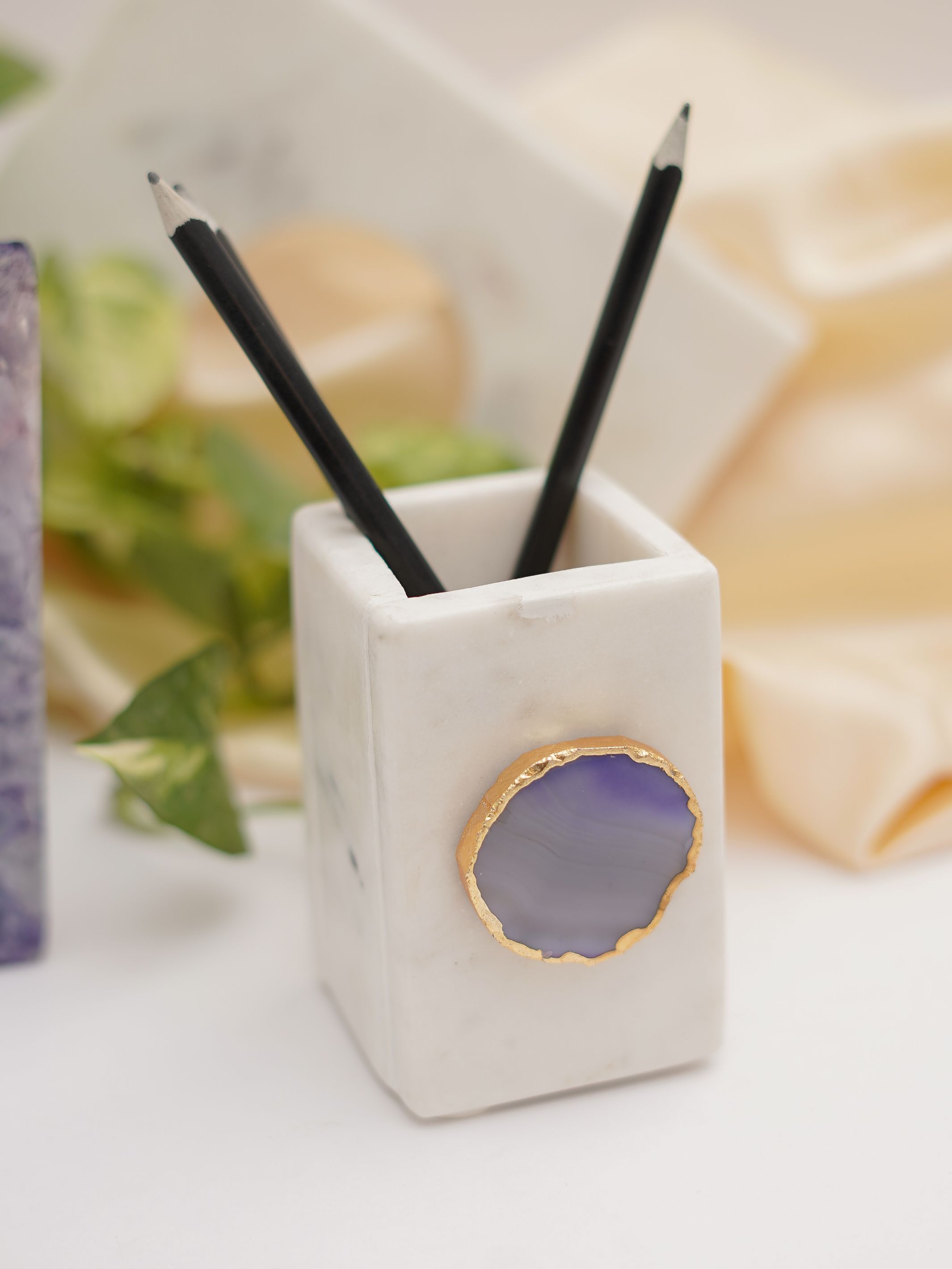Marble Penstand With Agate