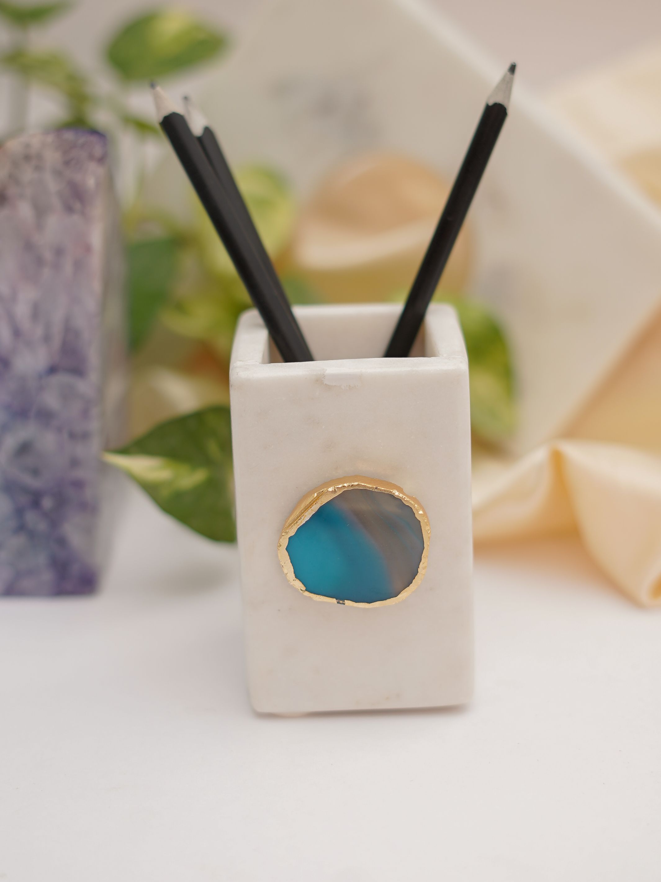 Marble Penstand With Agate