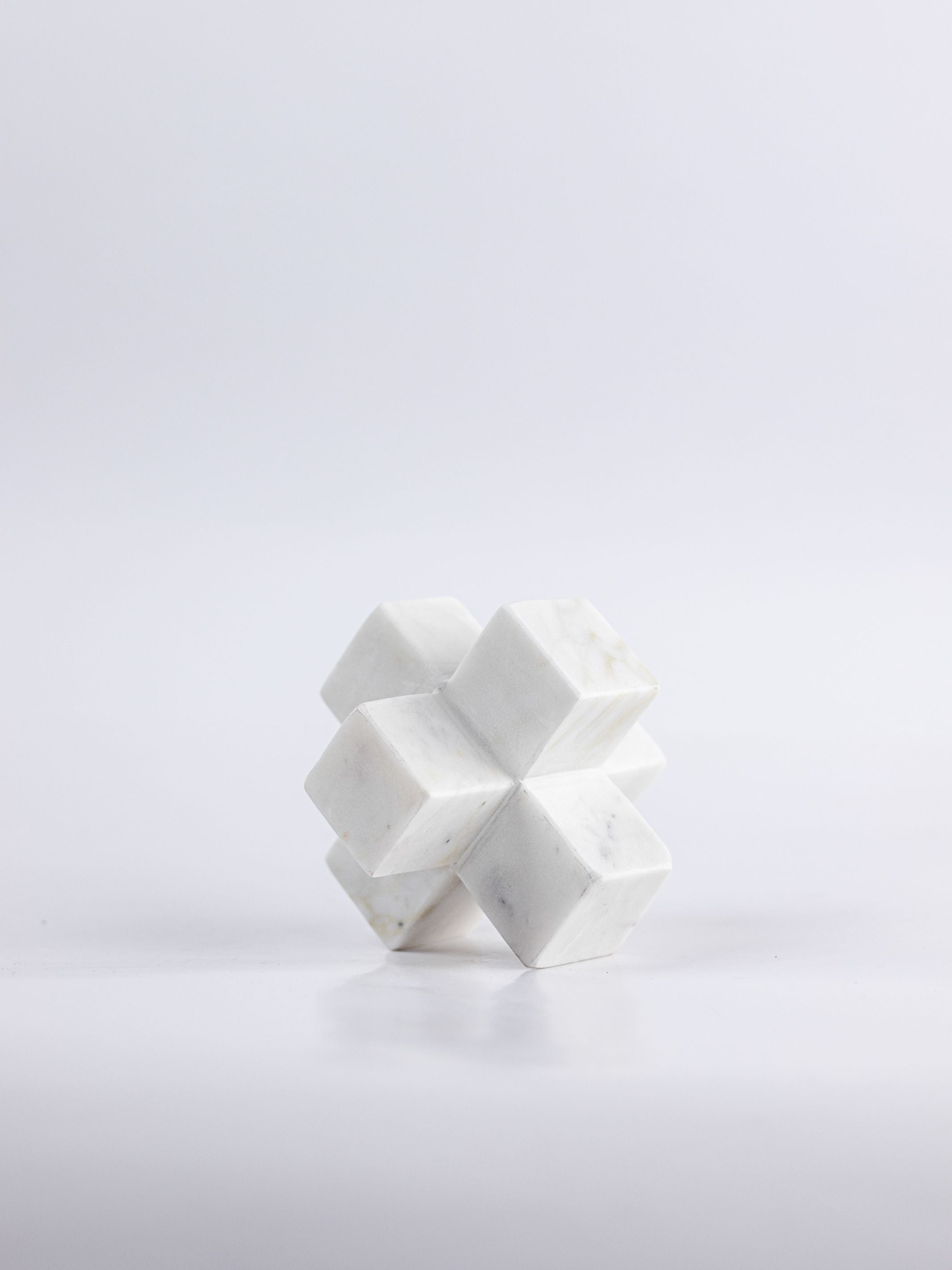 Marble Jack Table Decor