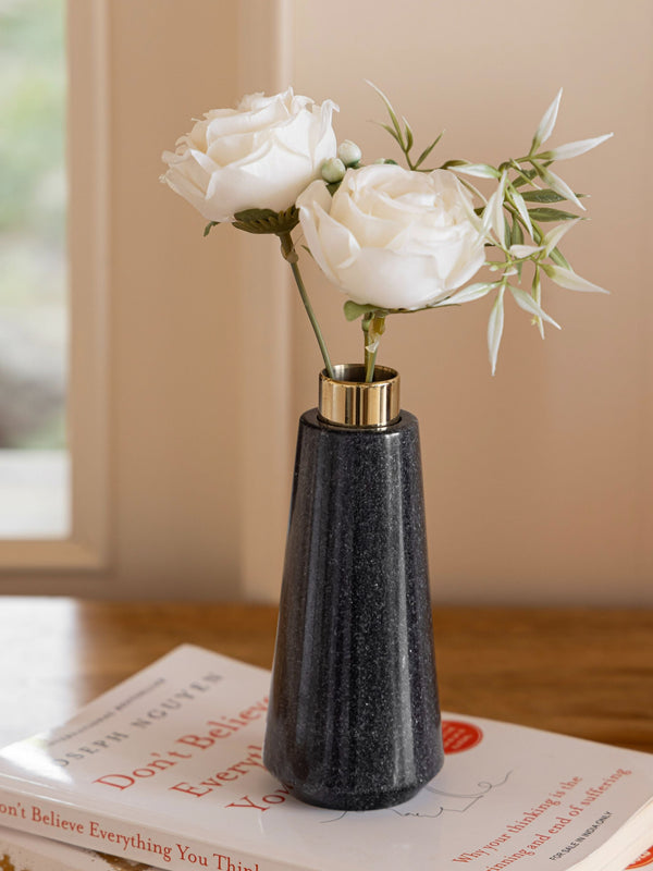 Marble Bud Vase Black