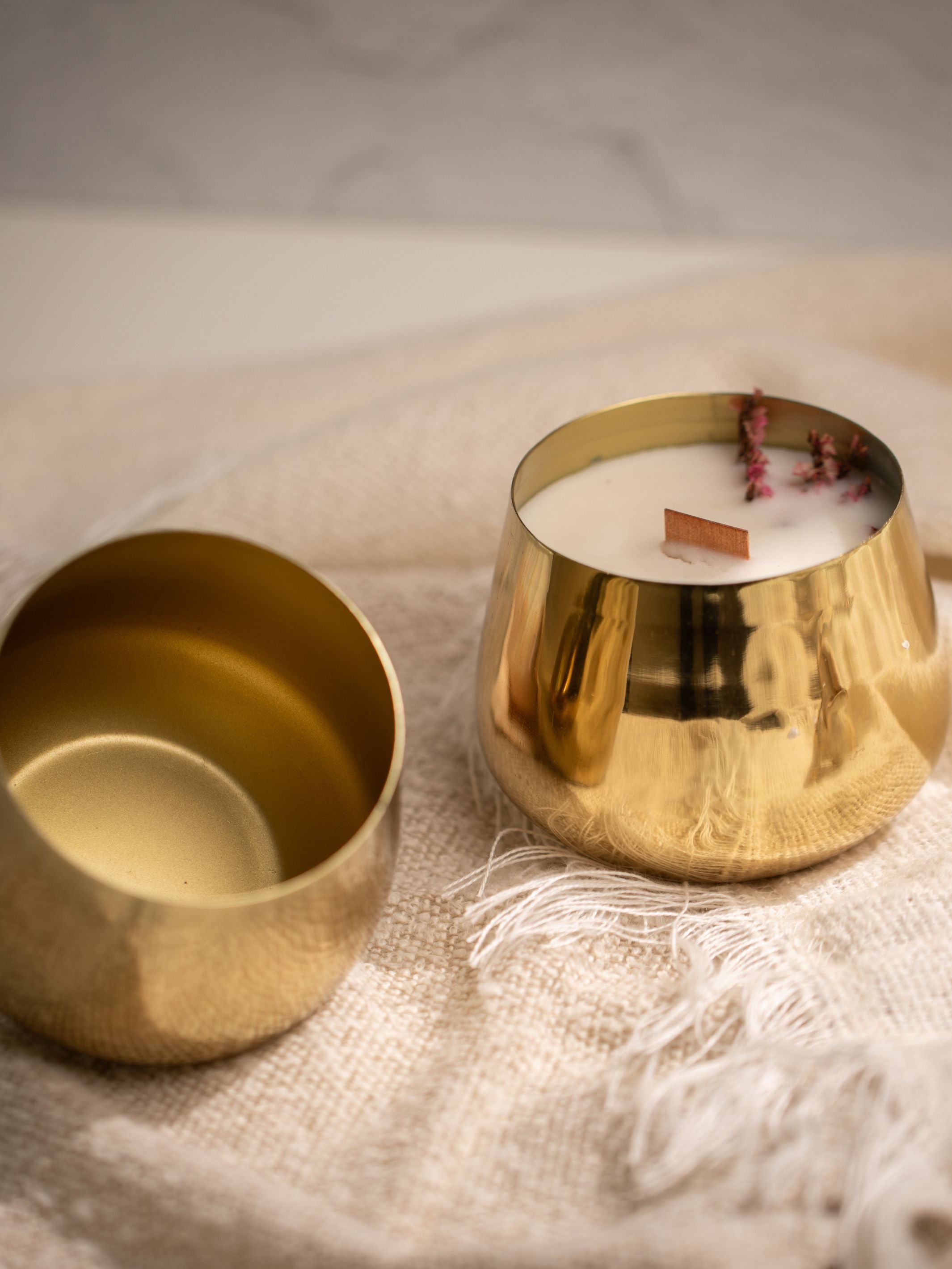 Meta Scented Candle