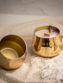 Meta Scented Candle