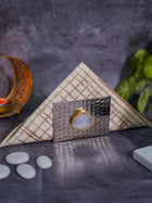 Metal Tissue Holder - White Agate