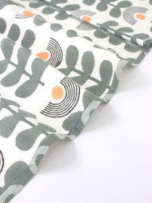 Table Linens Set of 4 - Modern Floral