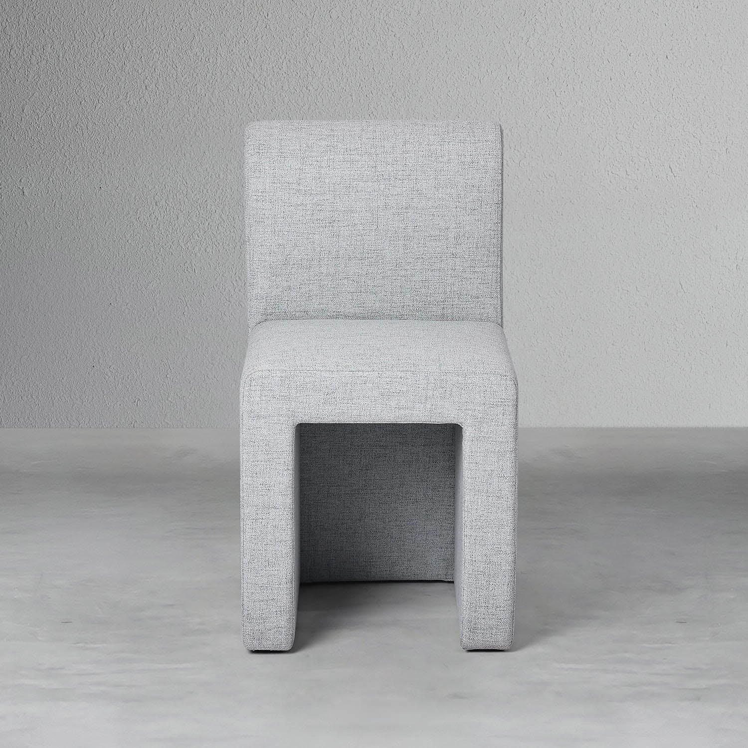 monolith-chair_2_dw.webp