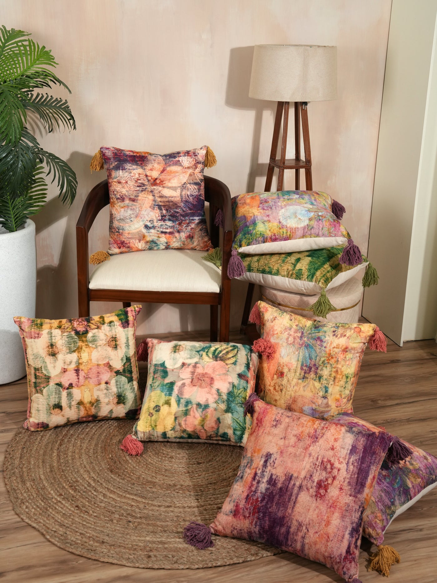 Regal Bloom Velvet Cushion Cover