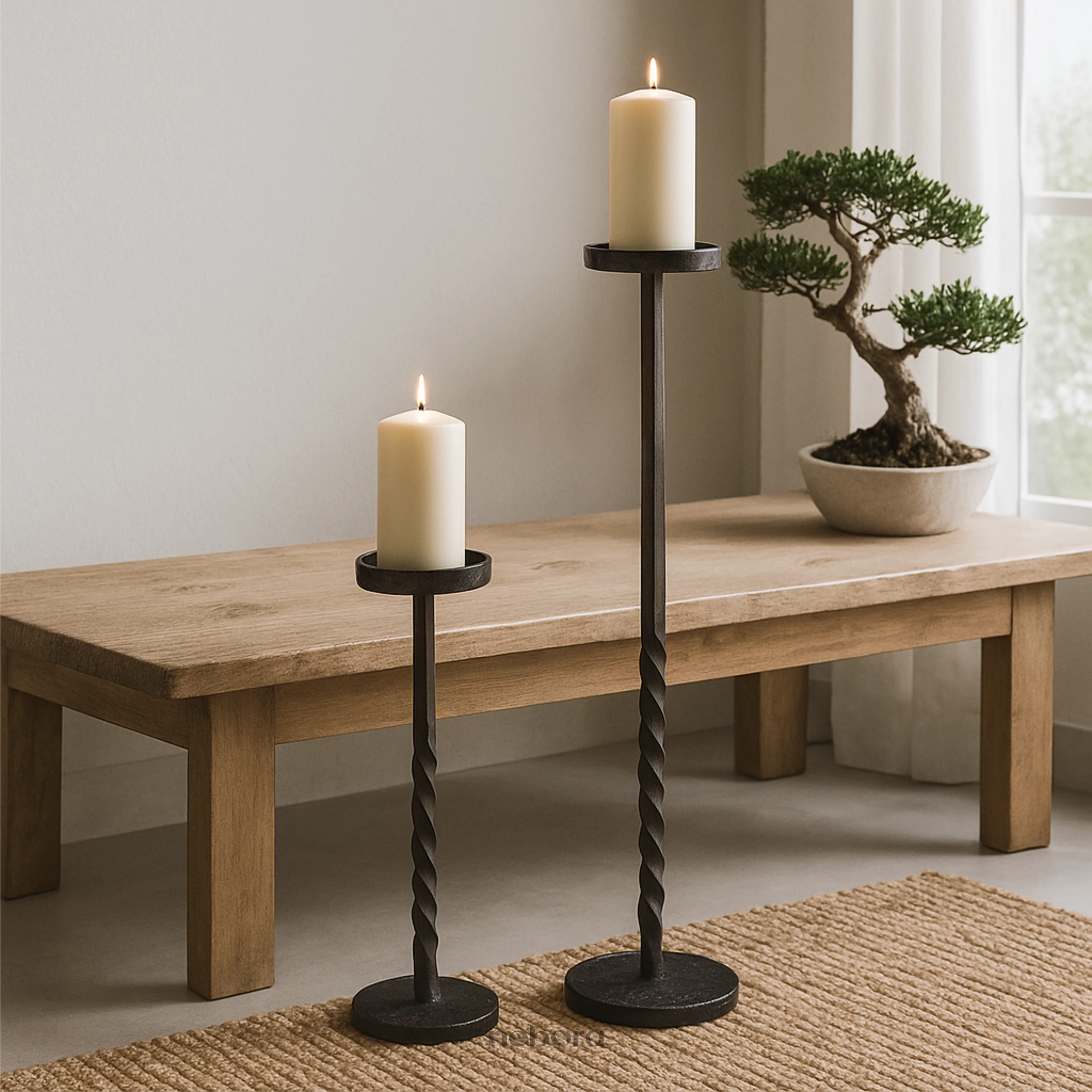 Obsidian Spire Candle Holder Set/2