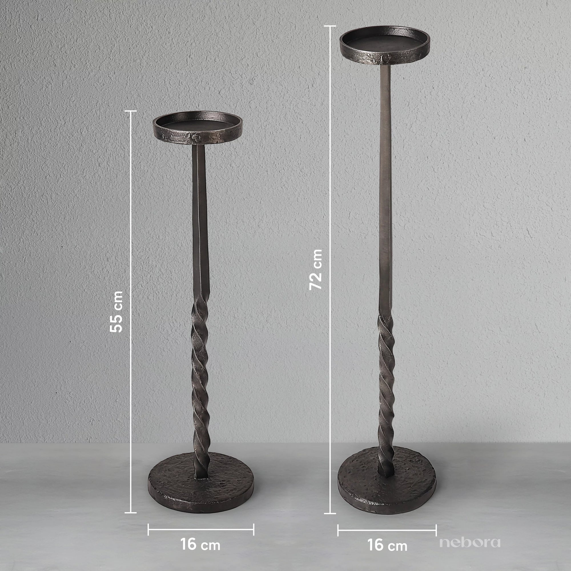Obsidian Spire Candle Holder Set/2