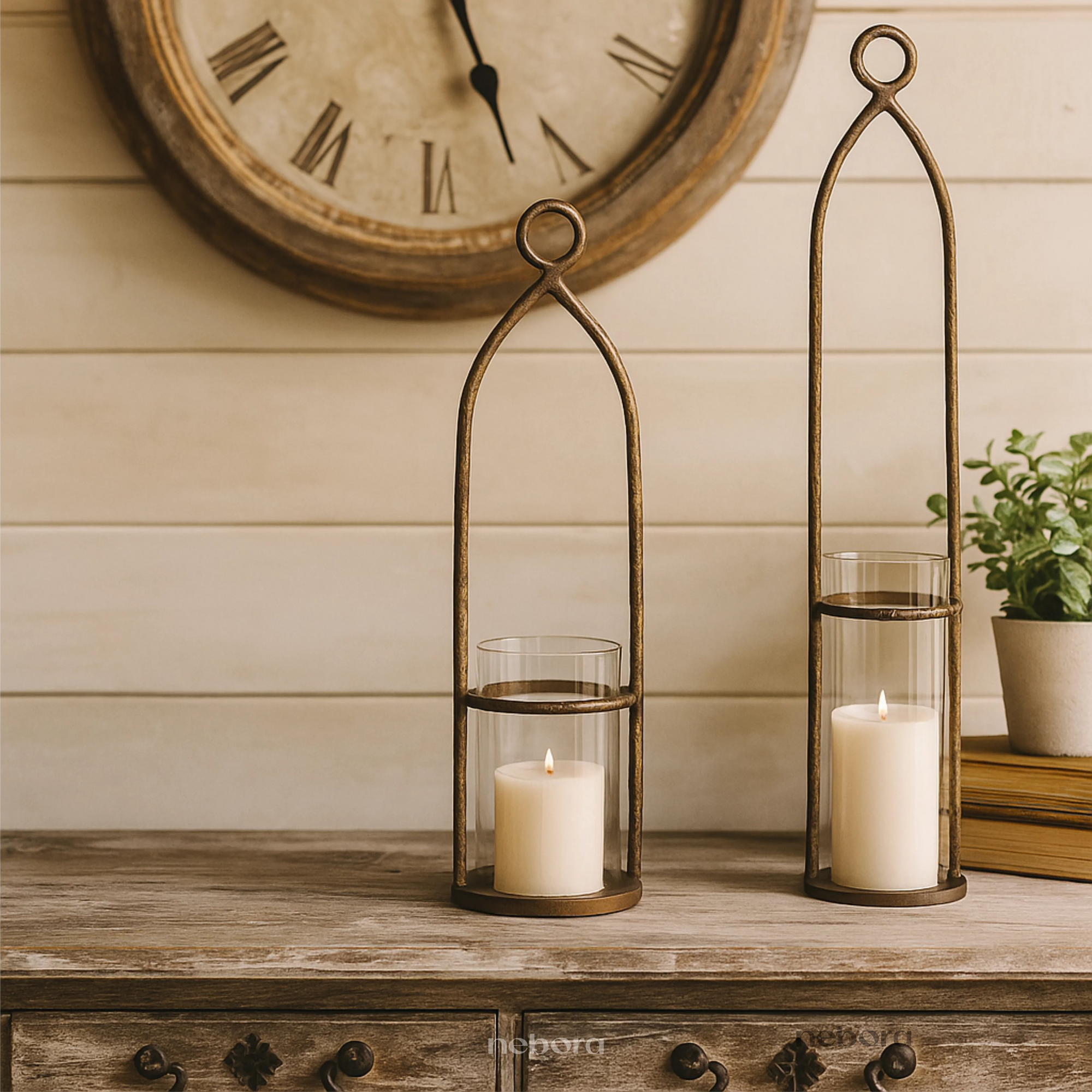 Gothic Arch Lantern Set/2