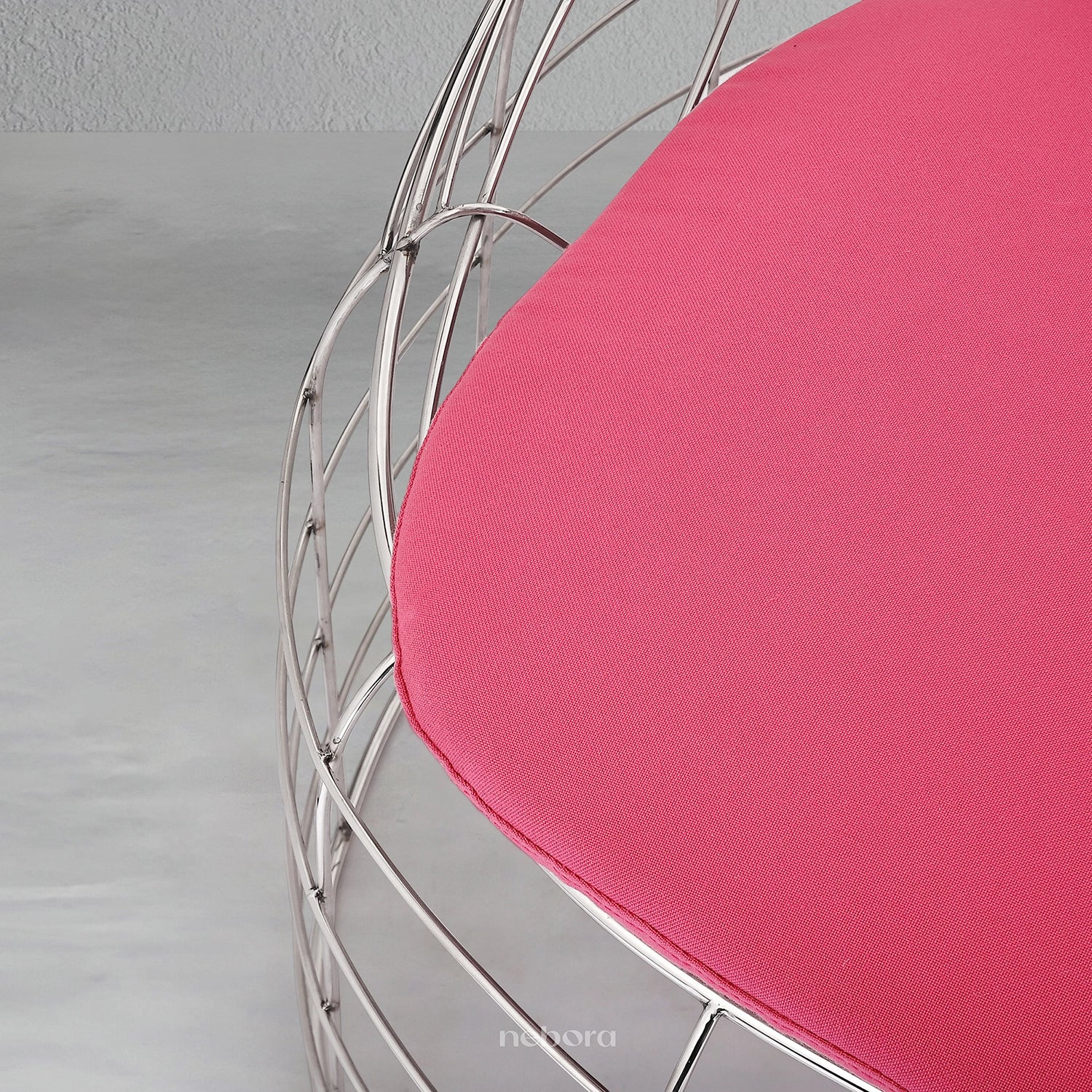 Viona Outdoor Lounge Chair