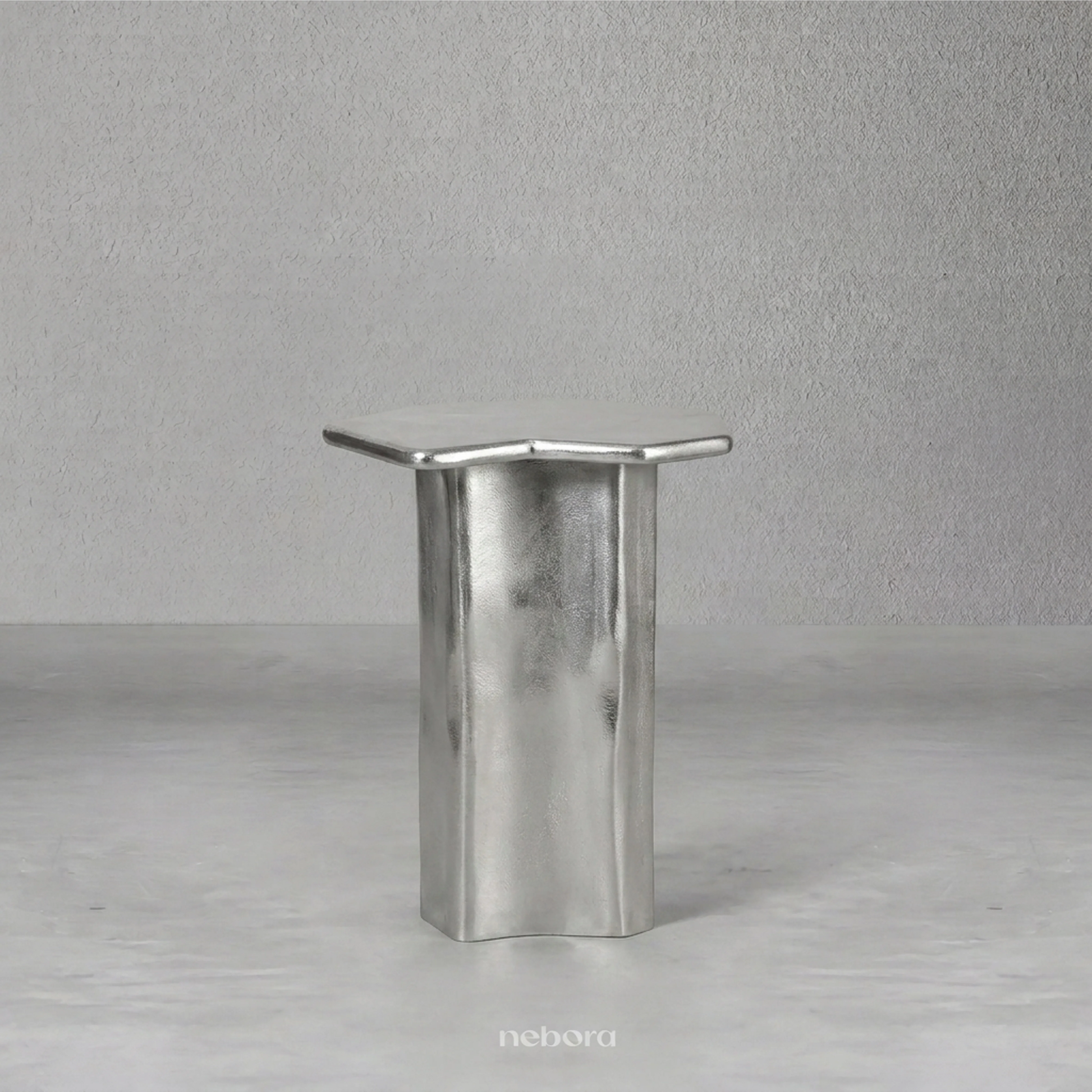 Stela Side Table Silver