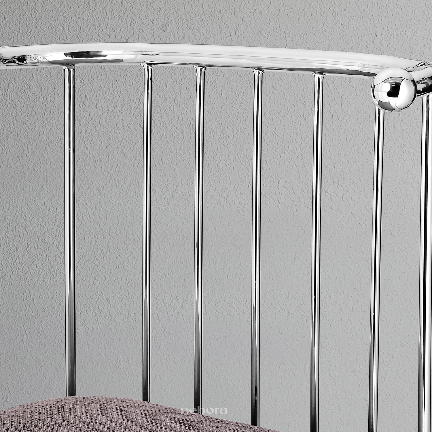 Belor Chair