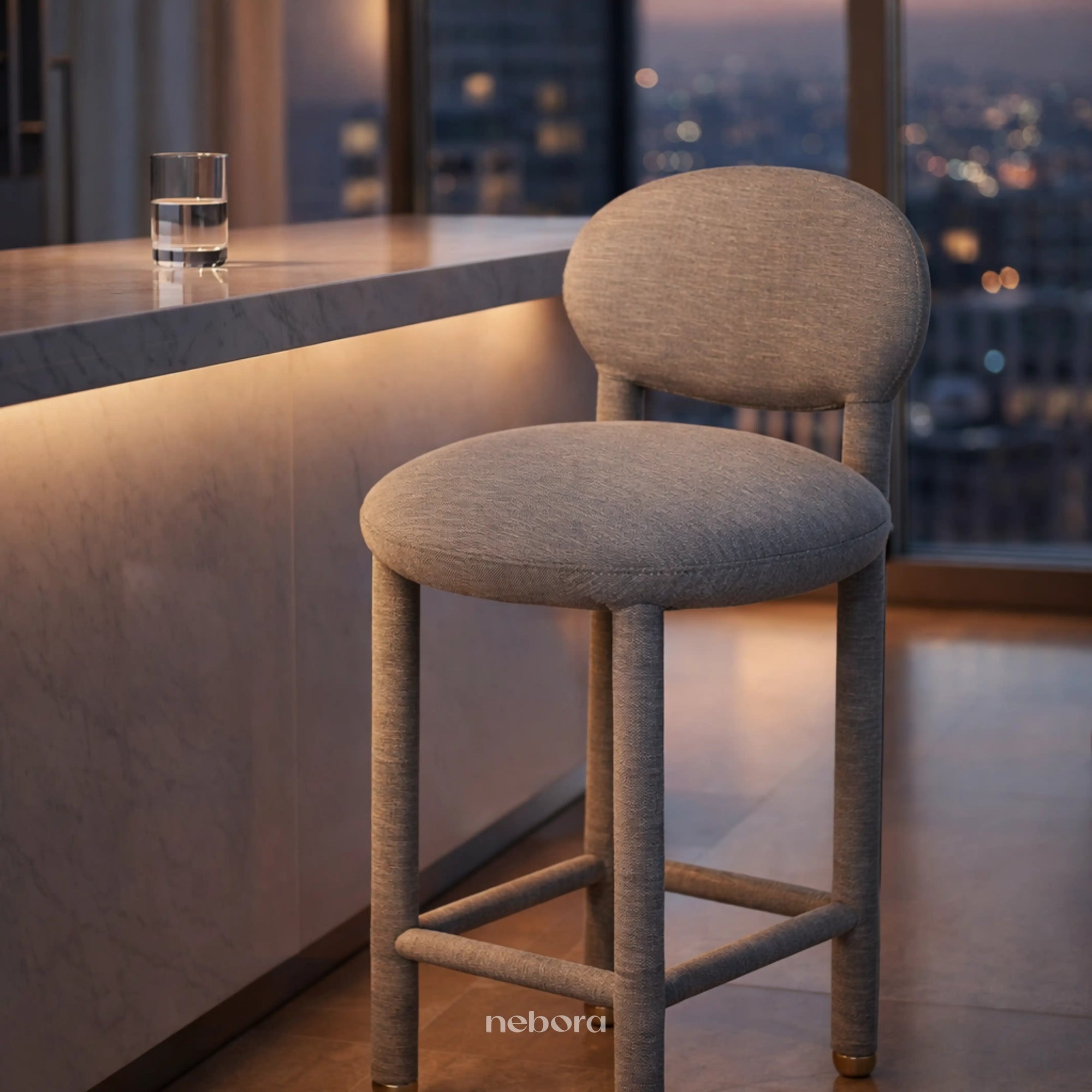 Liora Chair