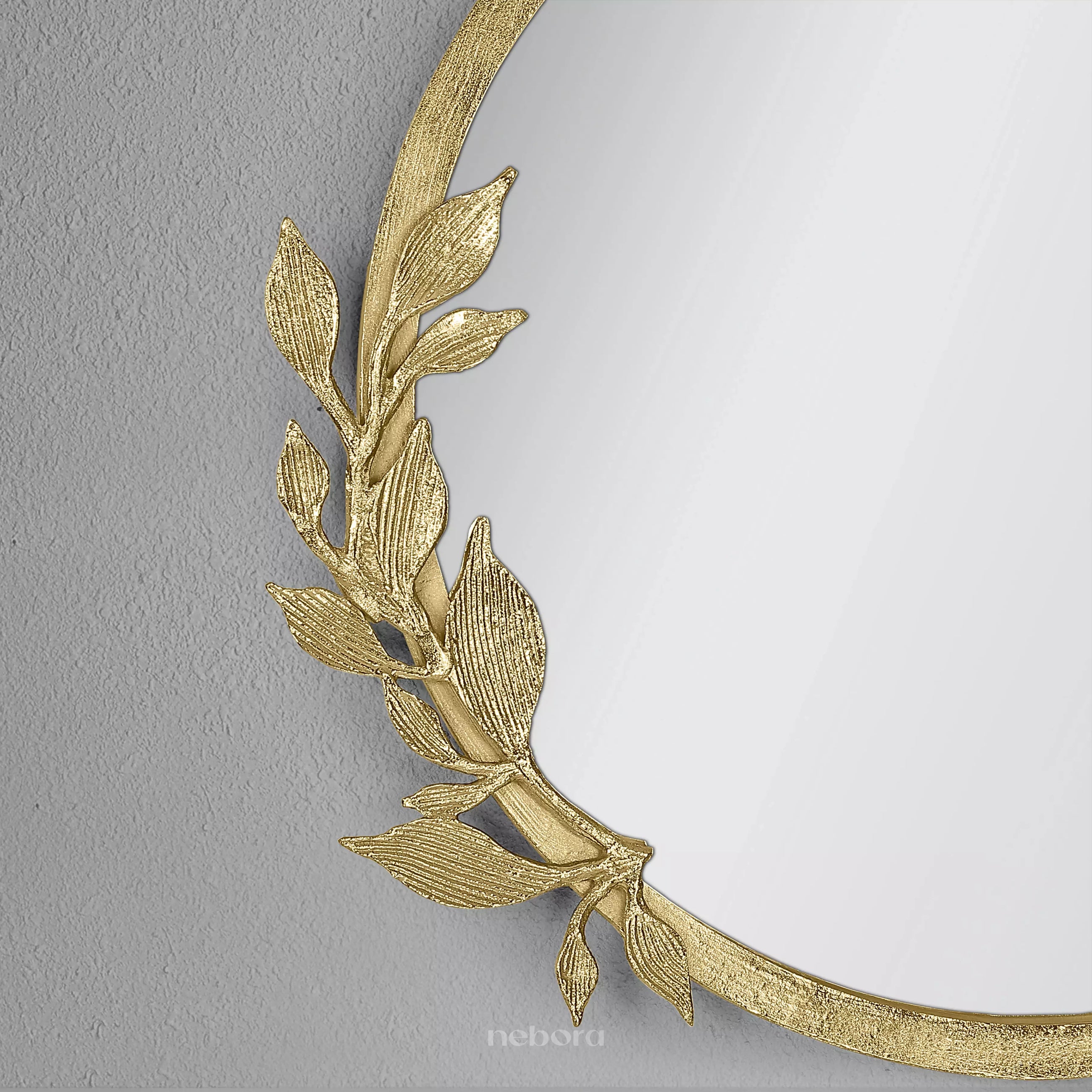 Regal Mirror