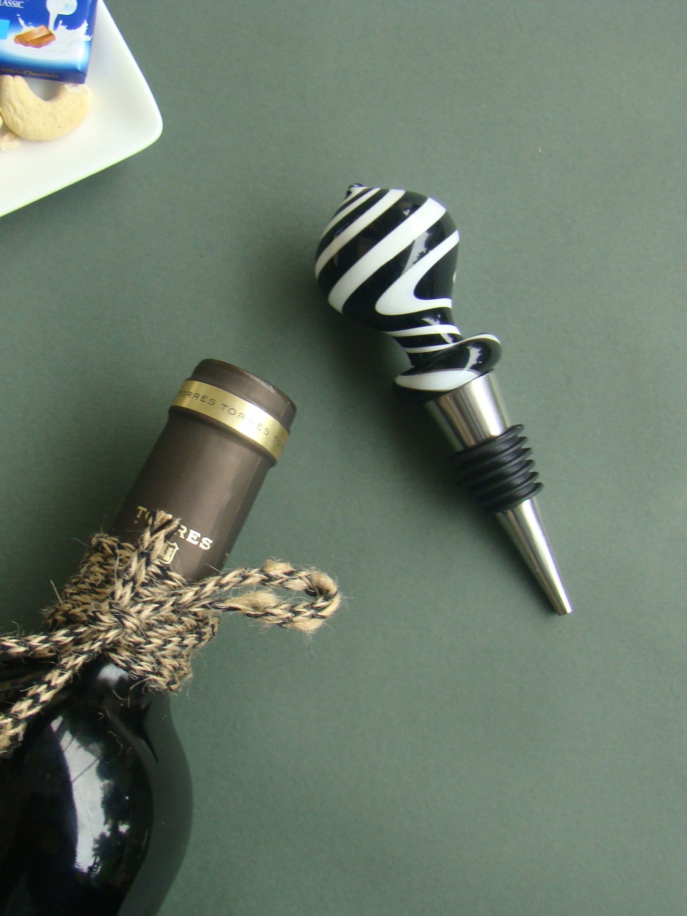 Noir Delight Handblown Glass Wine Stoppers