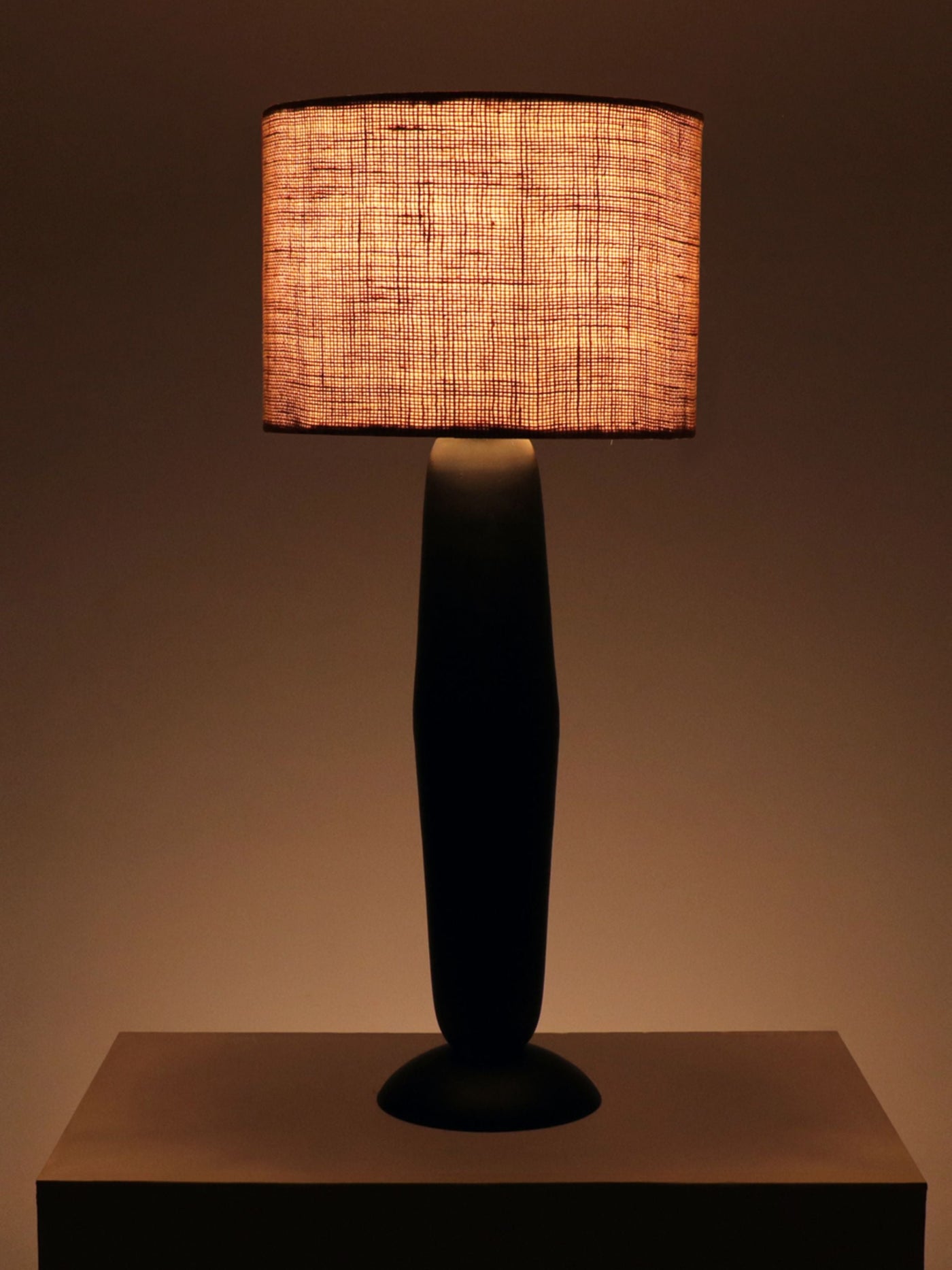 Noirjute Table Lamp