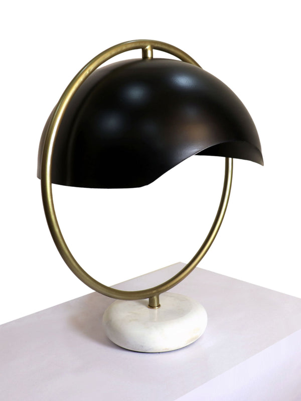 Nordique Desk Lamp