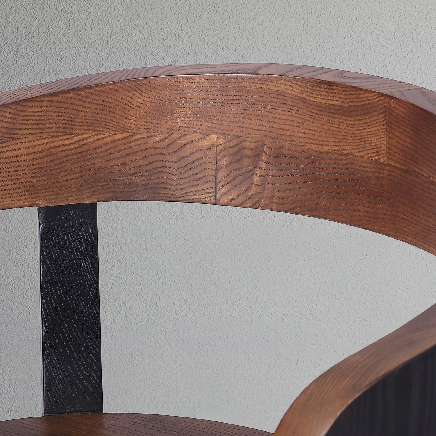 obsidian-chair_7_dw.webp