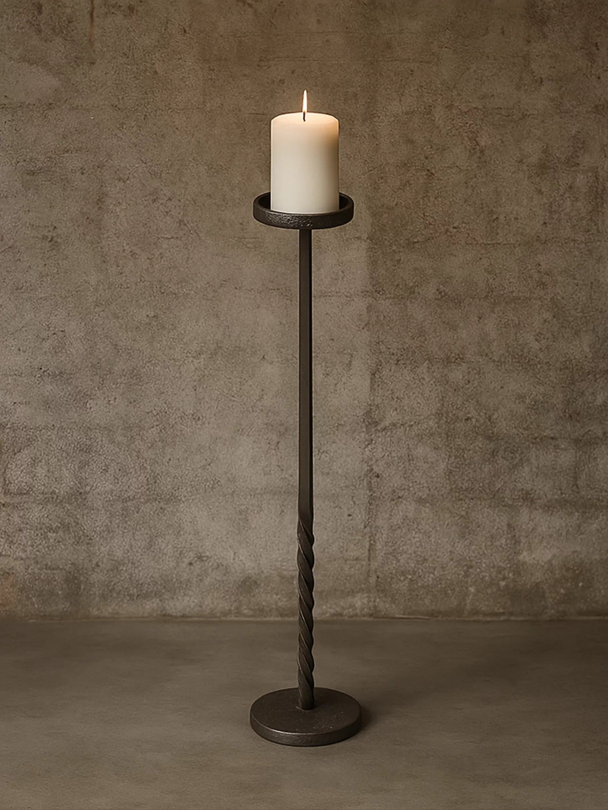 obsidian-spire-candle-holder-large_1_dw.jpg