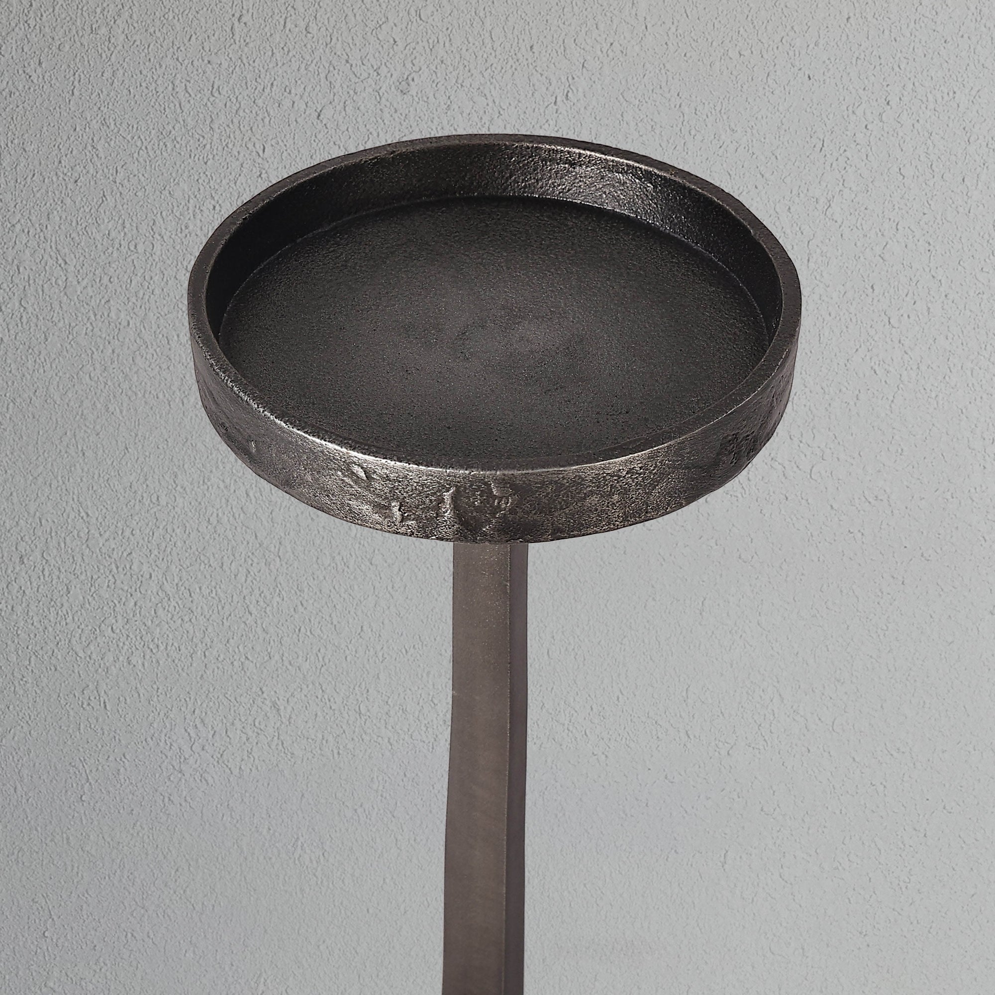 obsidian-spire-candle-holder-large_3_dw.jpg