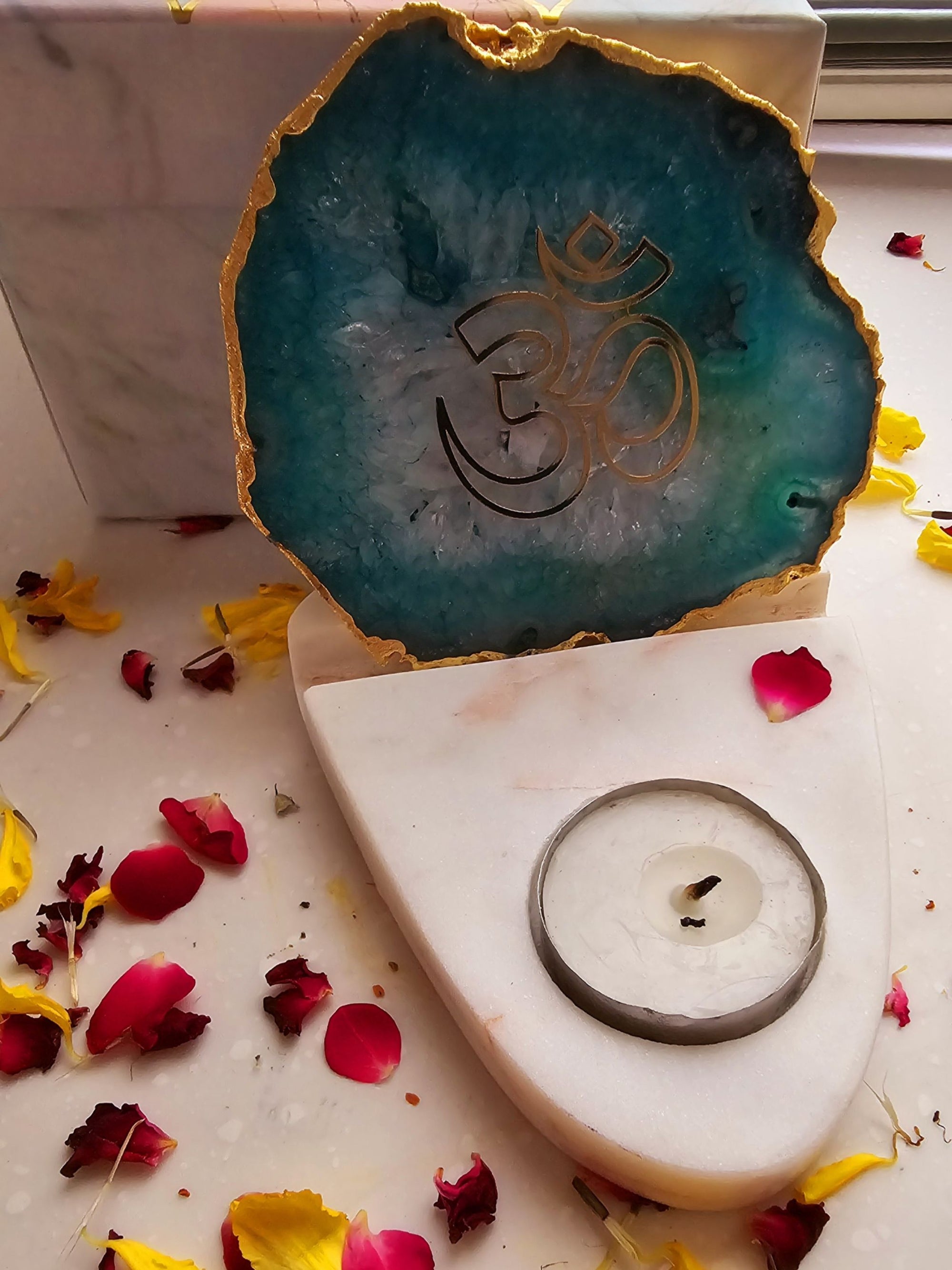 OM Agate & Marble Base Tea Light Holder