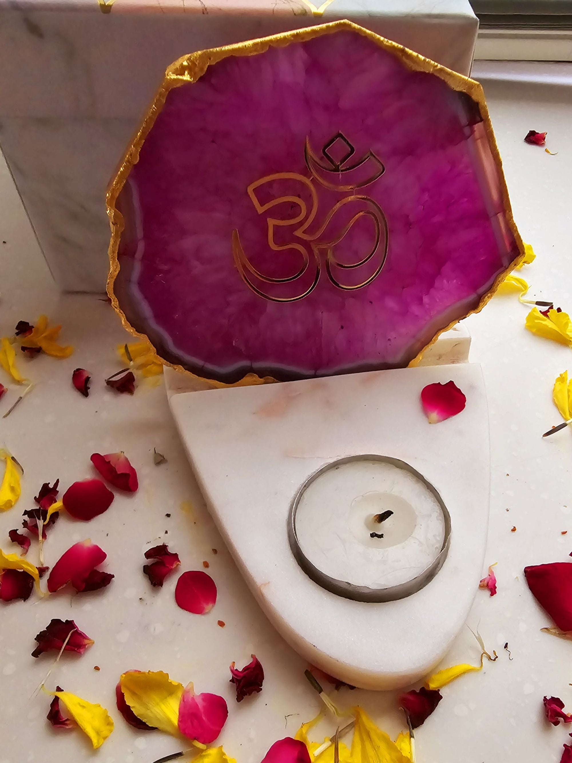 OM Agate & Marble Base Tea Light Holder