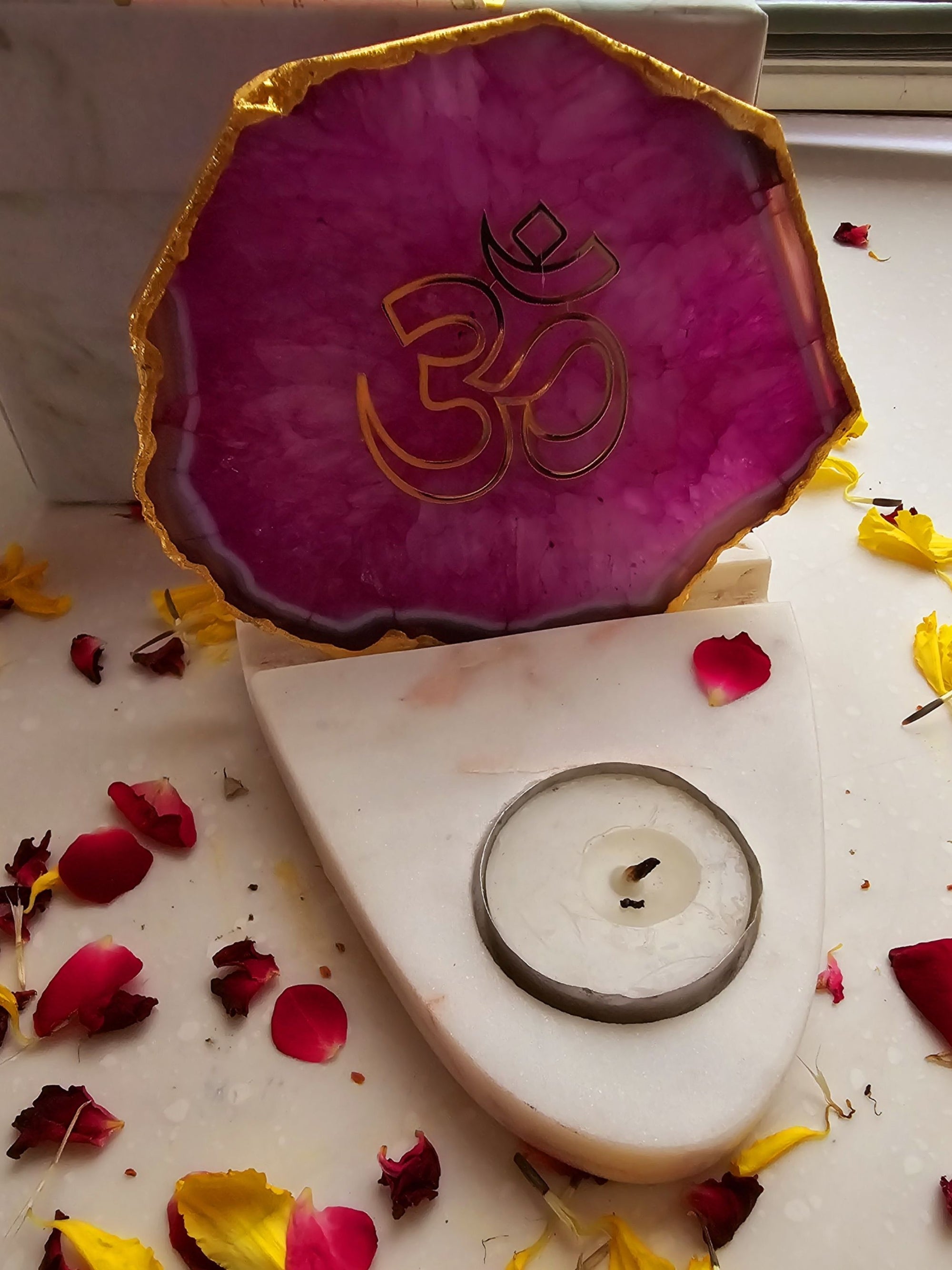 OM Agate & Marble Base Tea Light Holder