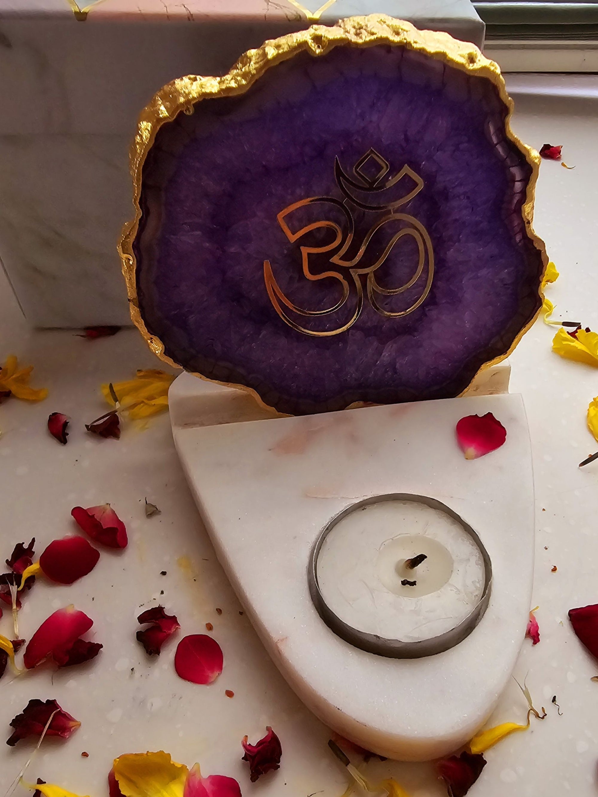 OM Agate & Marble Base Tea Light Holder