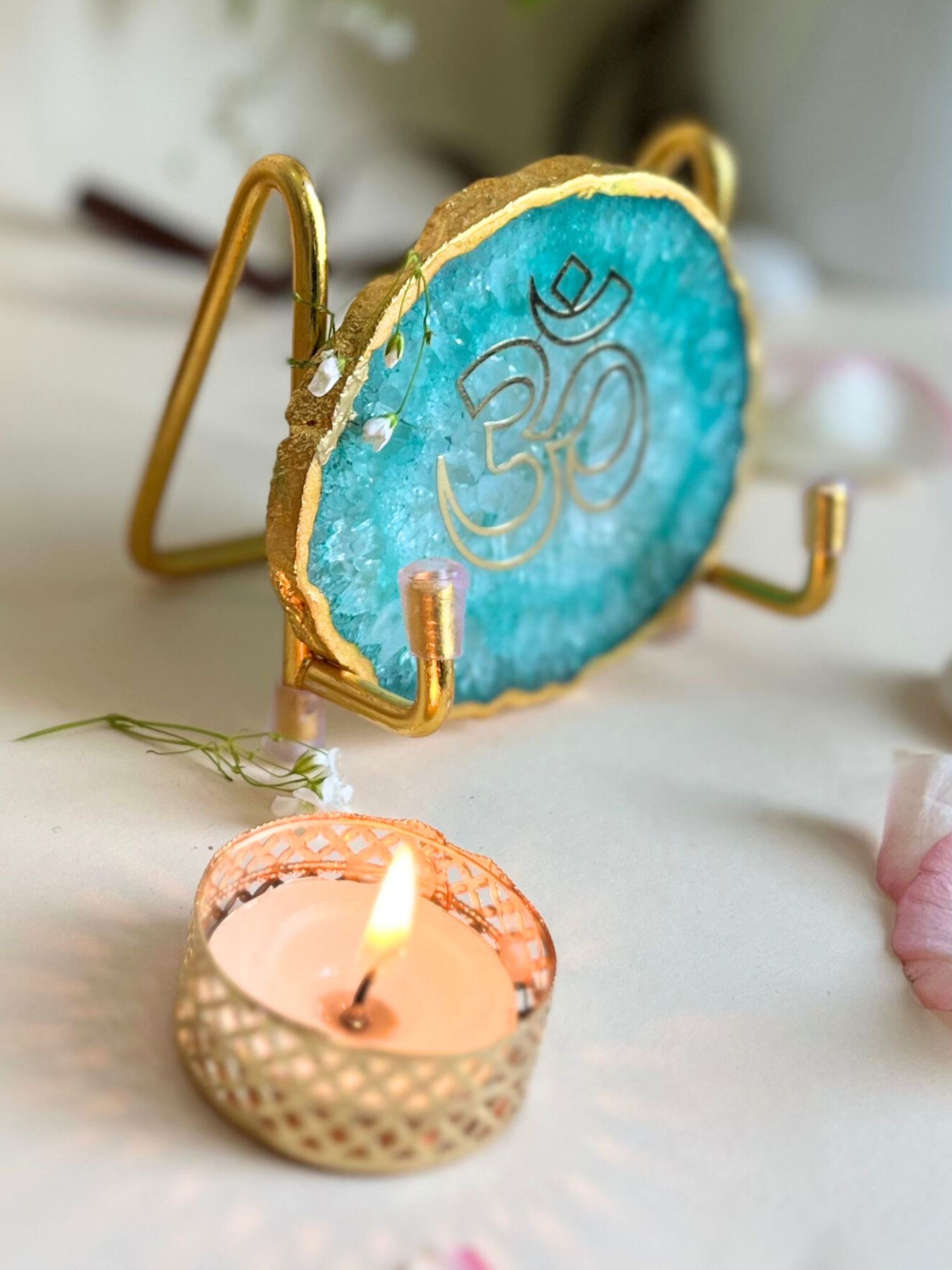 OM Metal Holder with  Agate